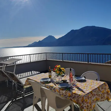 Prima Luce Apartment *
